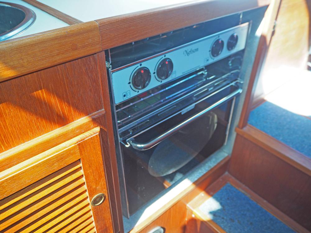 Fore ship, Accommodation